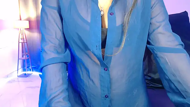 Rashiii  online show from April 19, 3:33 pm