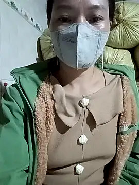 Snapshot of nat-tri chatting on October 21, 4:30 pm nat-tri online show from October 21, 4:30 pm