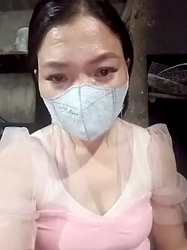 Snapshot of nat-tri chatting on October 31, 11:22 am nat-tri online show from October 31, 11:22 am