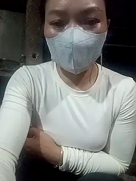 Snapshot of nat-tri chatting on November 15, 1:18 pm nat-tri online show from November 15, 1:18 pm