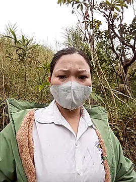 Snapshot of nat-tri chatting on November 20, 2:12 am nat-tri online show from November 20, 2:12 am