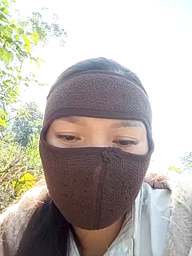 Snapshot of nat-tri chatting on November 26, 2:45 am nat-tri online show from November 26, 2:45 am