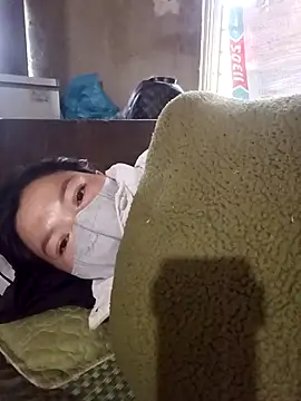 Snapshot of nat-tri chatting on November 28, 8:28 am nat-tri online show from November 28, 8:28 am