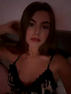 Snapshot of YoungL0606 chatting on October 23, 6:45 am YoungL0606 online show from October 23, 6:45 am