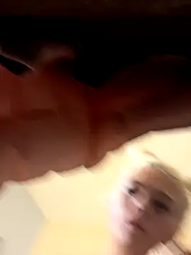 Snapshot of itspinkkk chatting on October 27, 8:02 pm itspinkkk online show from October 27, 8:02 pm