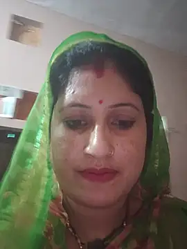 Snapshot of Rayal_bhabi chatting on July 14, 11:05 am Rayal bhabi online show from July 14, 11:05 am