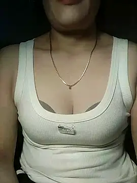 YiyinLy online show from November 18, 3:01 am