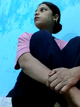 Snapshot of Nitya_hot chatting on January 18, 3:21 am Nitya hot online show from January 18, 3:21 am