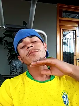 helfo2002 online show from October 16, 11:00 am