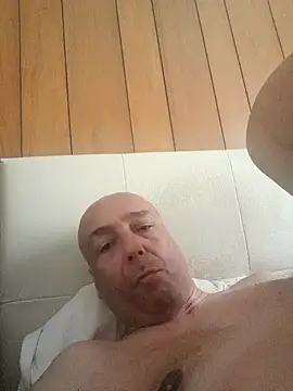 Cucco25 online show from June 24, 5:39 am