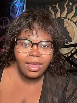 TheChubbySiren online show from December 20, 2:13 pm