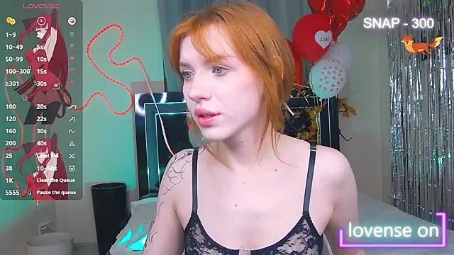 MeganNewCat online show from March 4, 9:10 pm