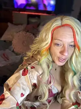 queenkelly1234 online show from January 6, 6:50 am