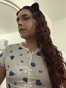 La-Gatiita-trans online show from July 2, 3:17 am