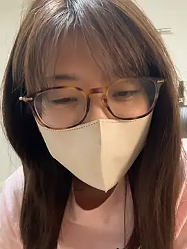 ichika 2  online show from July 31, 1:43 pm