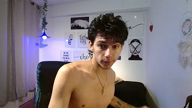 AmethystShadow17 online show from February 25, 9:46 pm