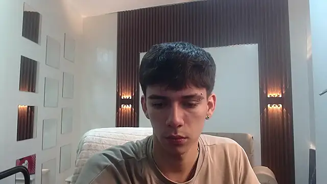 AmethystShadow17 online show from March 26, 8:14 pm