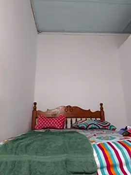 Alondracat69 online show from November 17, 10:04 pm