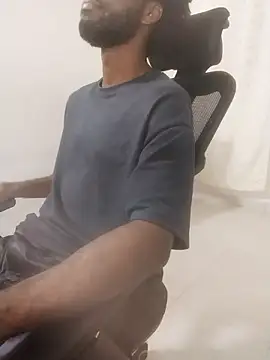 BenhtenBlack25 online show from January 15, 5:12 am