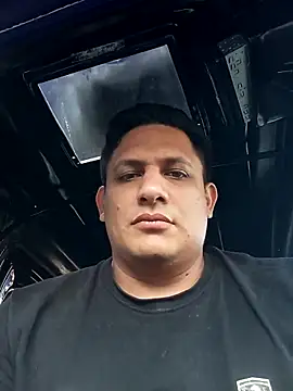 Snapshot of WIlGar1993 chatting on March 5, 1:40 pm WIlGar1993 online show from March 5, 1:40 pm