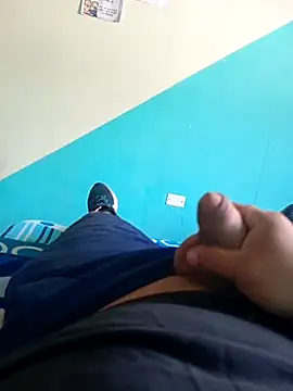 Snapshot of WIlGar1993 chatting on March 10, 1:49 pm WIlGar1993 online show from March 10, 1:49 pm