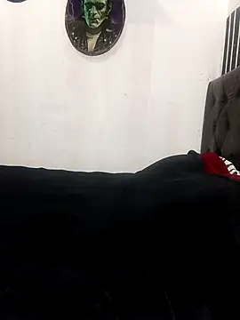 Snapshot of impia-69 chatting on November 4, 4:17 pm impia-69 online show from November 4, 4:17 pm