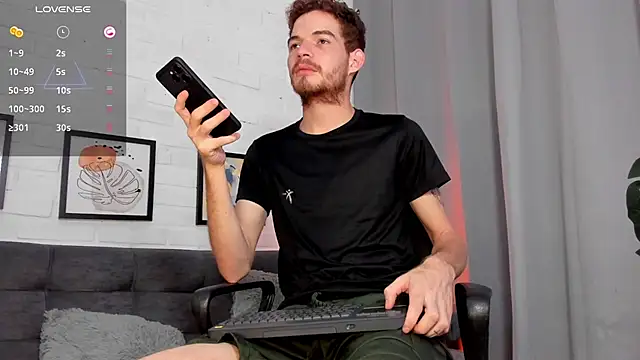 MATEO HUNTER online show from November 4, 3:38 am