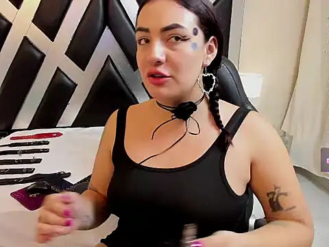 Aghata gate online show from November 17, 7:30 pm