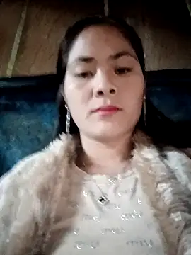 Snapshot of Lyssa-a chatting on November 1, 2:46 am Lyssa-a online show from November 1, 2:46 am