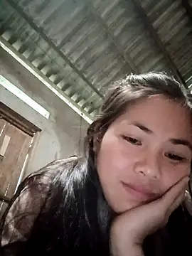 Snapshot of Lyssa-a chatting on November 3, 2:35 am Lyssa-a online show from November 3, 2:35 am