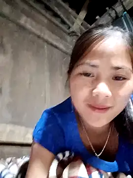 Snapshot of Lyssa-a chatting on November 12, 2:01 am Lyssa-a online show from November 12, 2:01 am