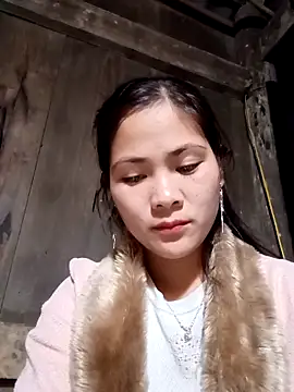 Snapshot of Lyssa-a chatting on November 19, 2:50 pm Lyssa-a online show from November 19, 2:50 pm