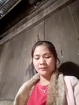 Snapshot of Lyssa-a chatting on December 1, 1:21 am Lyssa-a online show from December 1, 1:21 am