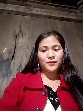 Snapshot of Lyssa-a chatting on December 5, 2:14 pm Lyssa-a online show from December 5, 2:14 pm