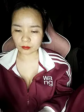 Snapshot of Listen-ly chatting on November 12, 2:50 pm Listen-ly online show from November 12, 2:50 pm