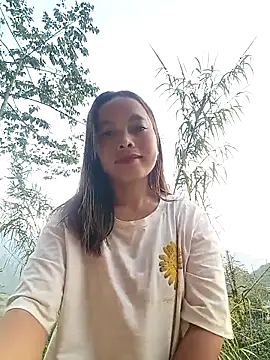 Nguyet2k4 online show from April 10, 11:09 pm