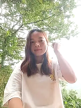 Nguyet2k4 online show from May 14, 11:44 pm
