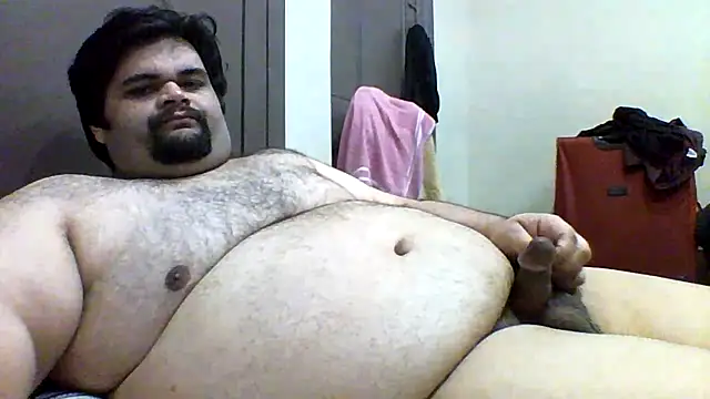 Snapshot of ShavenScope24 chatting on April 18, 8:20 pm ShavenScope24 online show from April 18, 8:20 pm