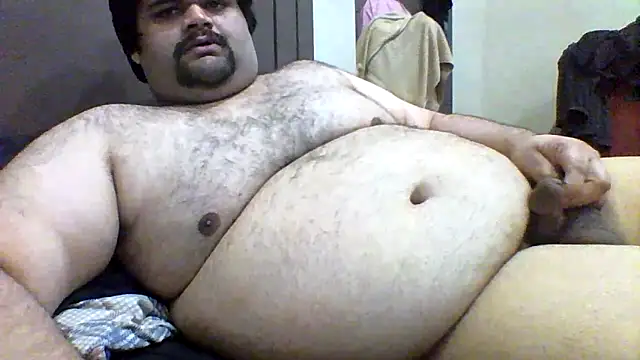 Snapshot of ShavenScope24 chatting on May 3, 6:47 pm ShavenScope24 online show from May 3, 6:47 pm
