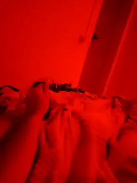 xred-hot online show from October 14, 7:42 am