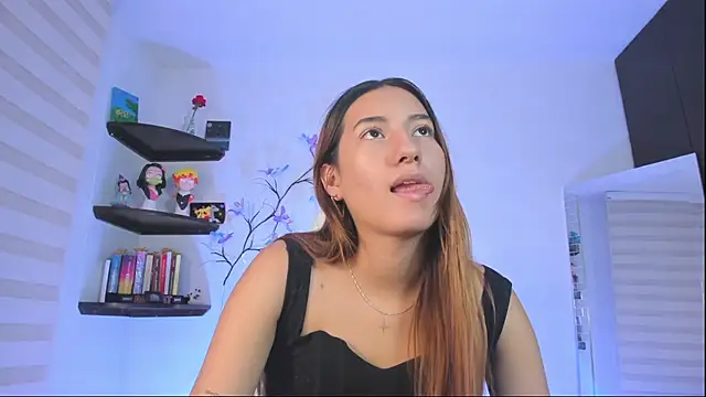 kittyrush  online show from December 1, 7:02 am