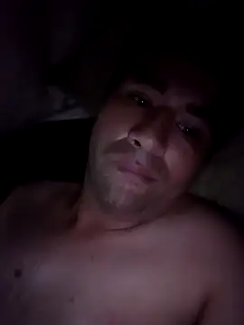 Snapshot of Dalez69MX chatting on November 9, 9:18 am Dalez69MX online show from November 9, 9:18 am