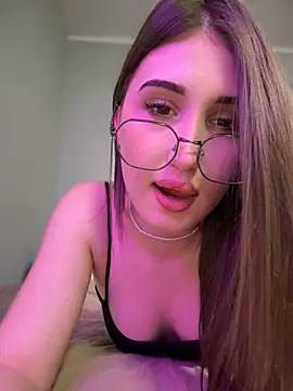 AuroraAmethyst online show from October 23, 11:20 am