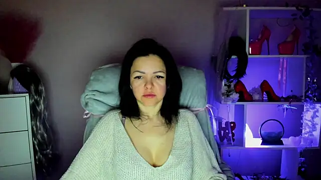 Mollybloom40 online show from April 21, 6:09 am