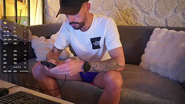 monsieurguitsxxx online show from November 25, 4:51 pm