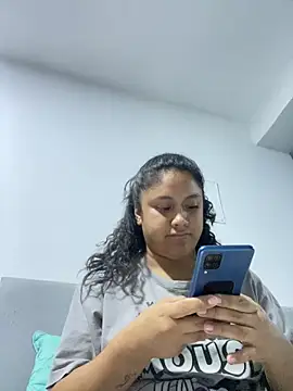 Techi0525 online show from April 11, 4:50 am