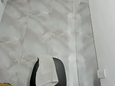 kataleyaAlenan online show from October 28, 1:36 pm