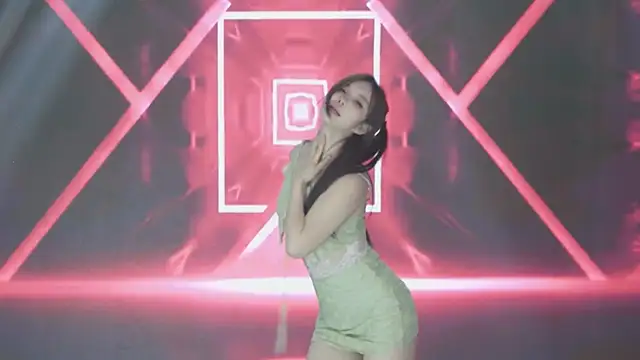 Snapshot of Wily-07 chatting on November 25, 11:27 pm Wily-07 online show from November 25, 11:27 pm