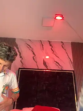 SsexCouplee online show from April 24, 11:45 am