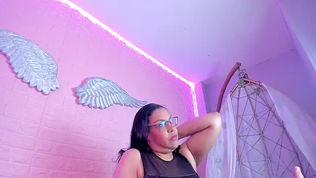 Zamariah online show from November 22, 3:05 am